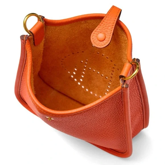 HERMES 2024 Mini Evelyne TPM 16 "Orange" Feu Clemence Leather GHW - Picture 2 of 13